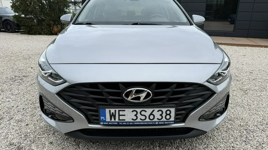 HYUNDAI i30 -