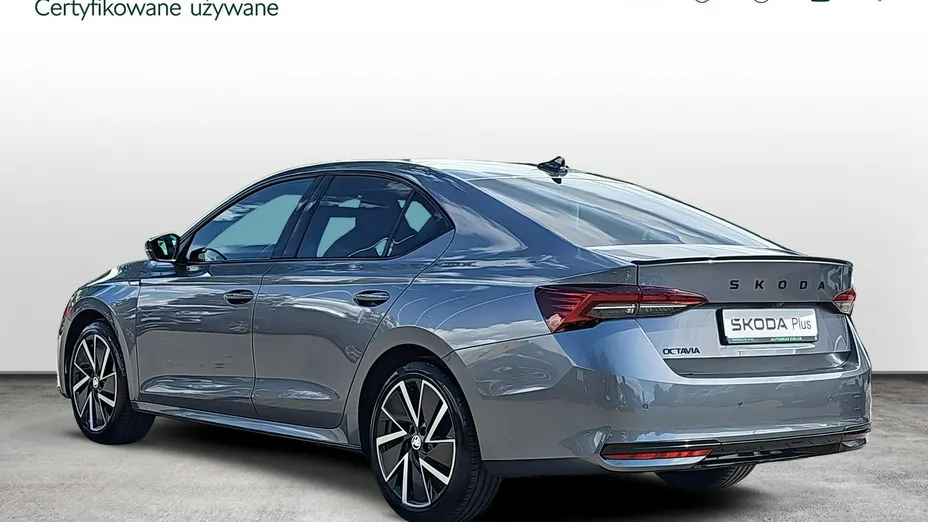 SKODA Octavia -