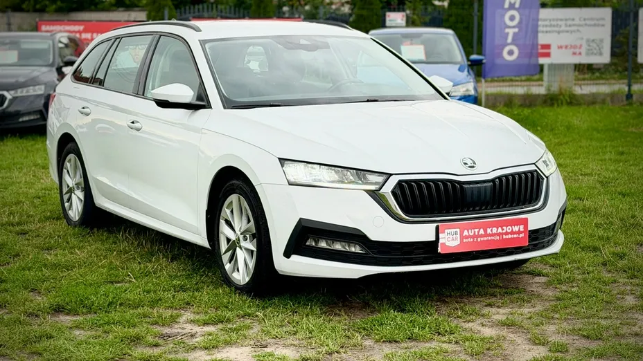 SKODA Octavia -