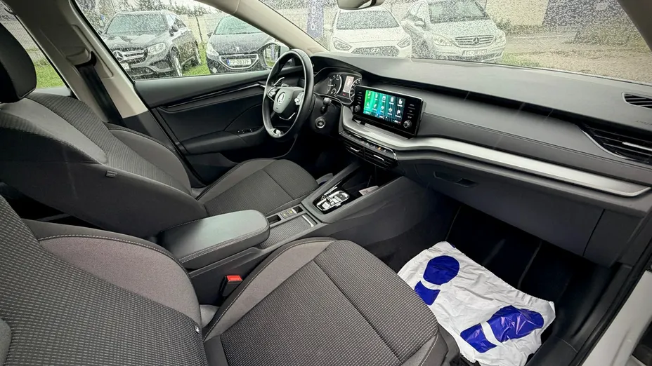 SKODA Octavia -