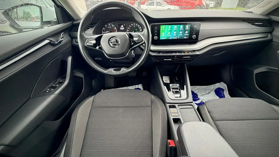 SKODA Octavia -