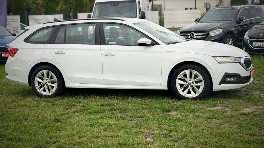 SKODA Octavia -