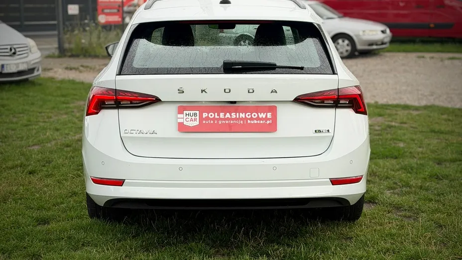 SKODA Octavia -