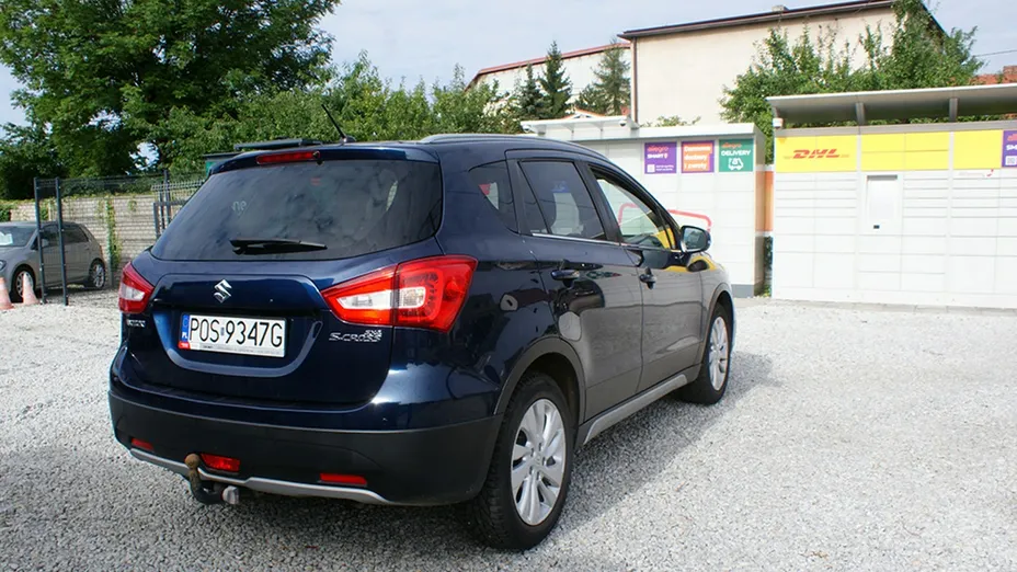 SUZUKI SX4 -