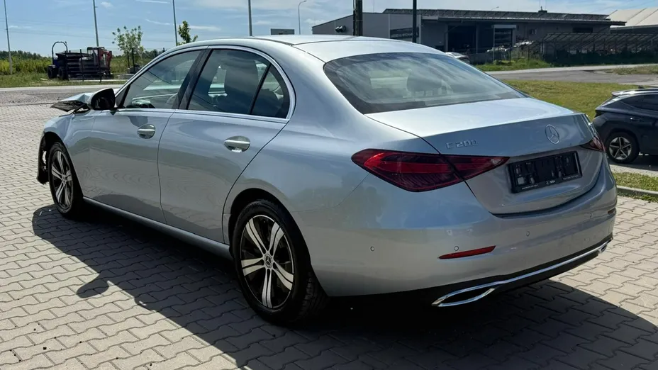 MERCEDES-BENZ C Klasa -