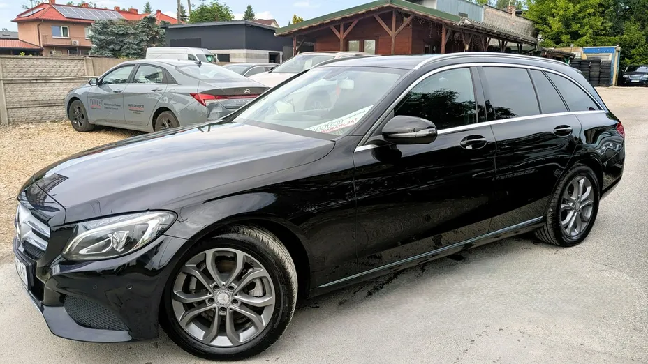 MERCEDES-BENZ C Klasa -