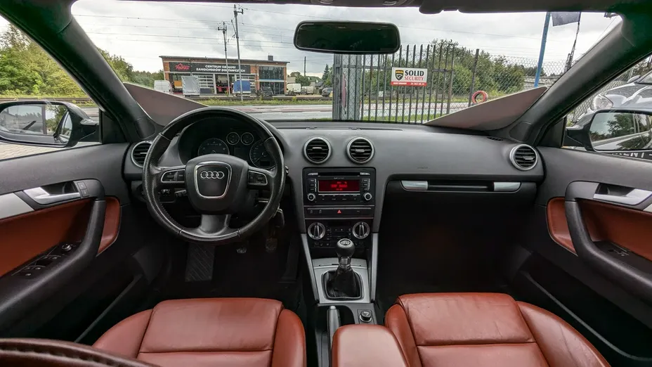 AUDI A3 -