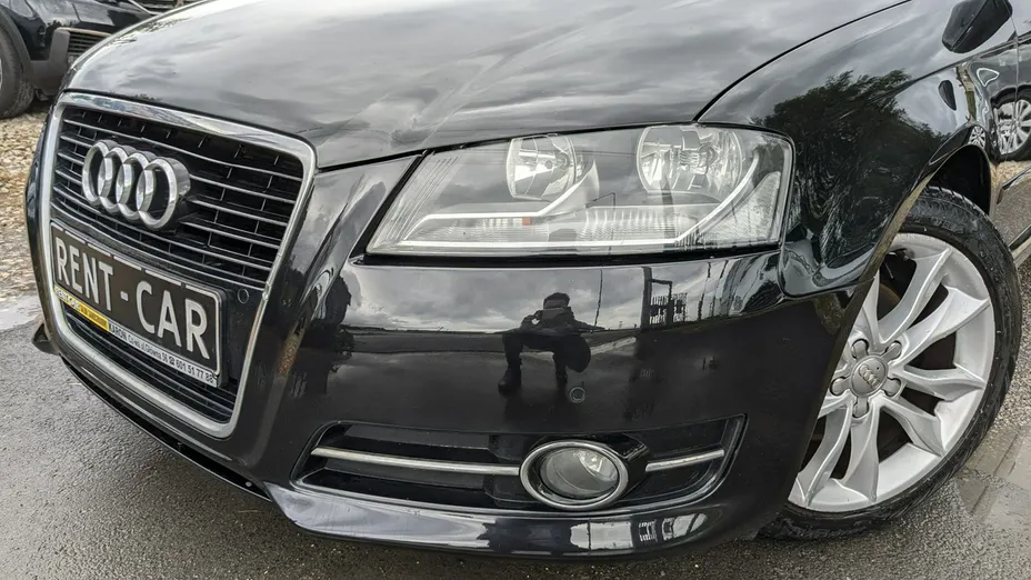 AUDI A3 -