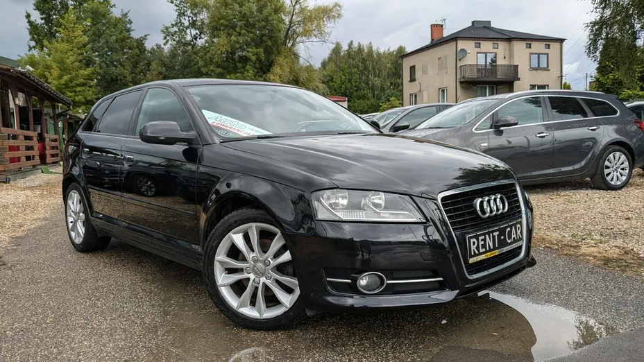 AUDI A3 -