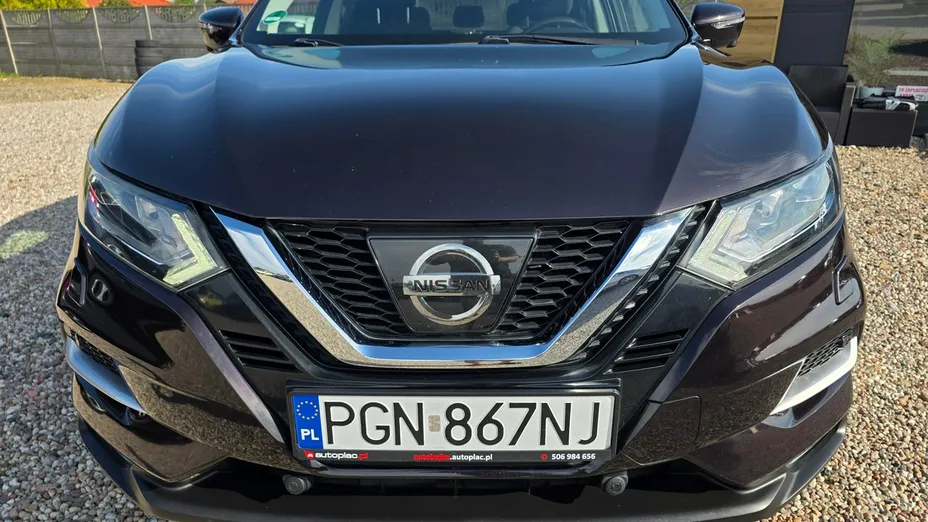NISSAN Qashqai -