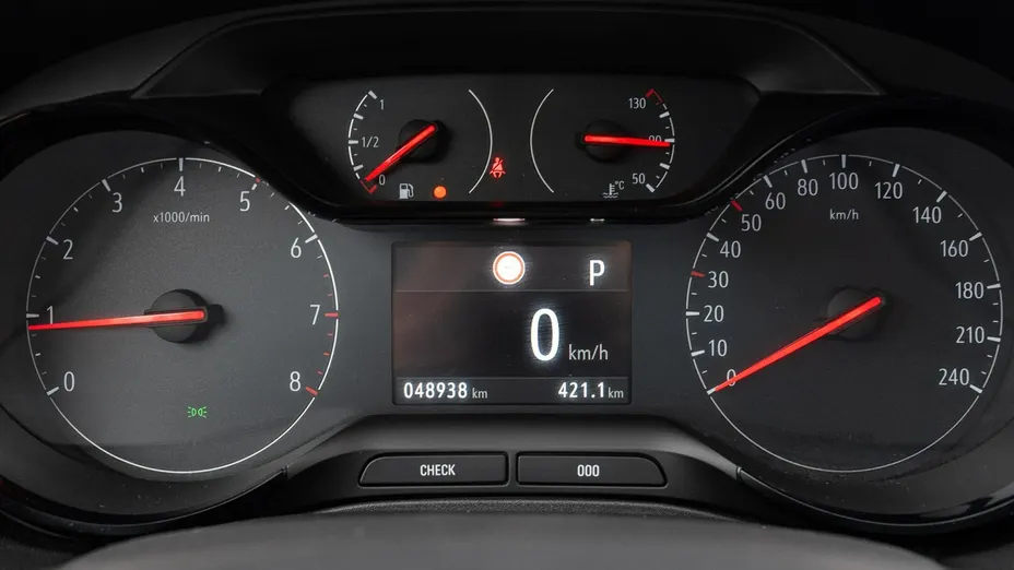 OPEL Grandland X -