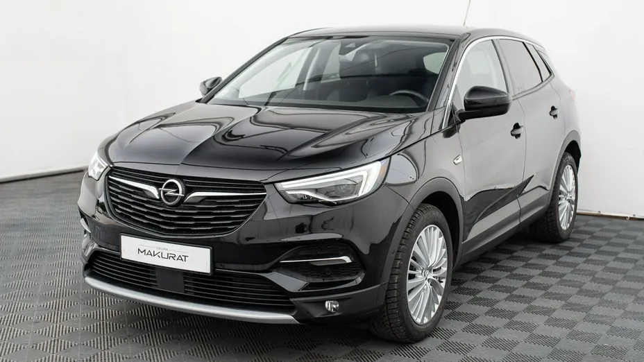 OPEL Grandland X -