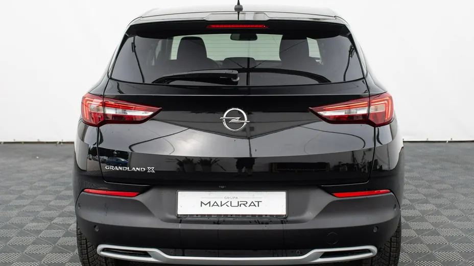 OPEL Grandland X -