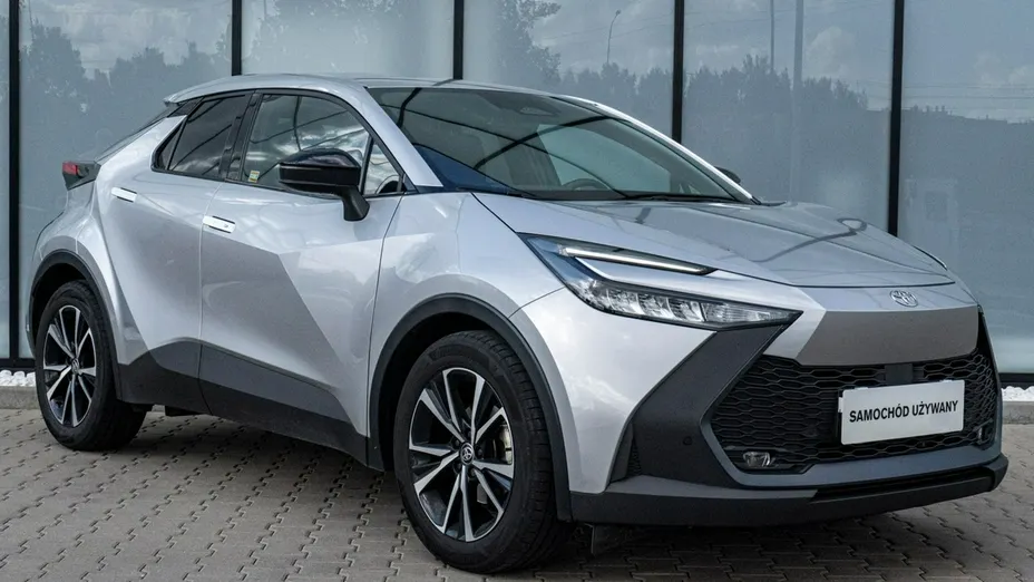 TOYOTA C-HR -