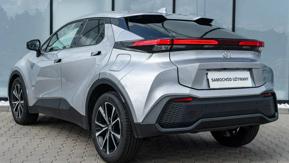 TOYOTA C-HR -
