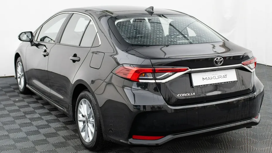TOYOTA Corolla -