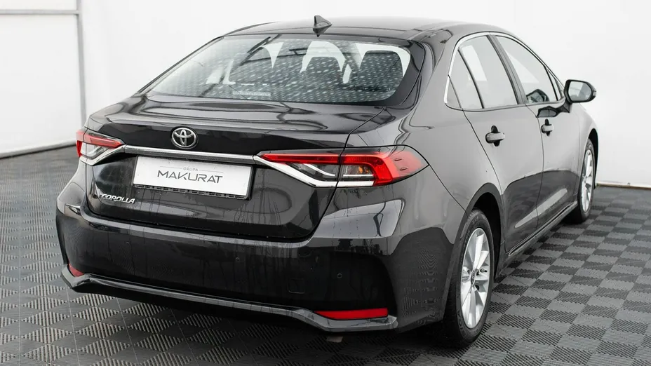 TOYOTA Corolla -