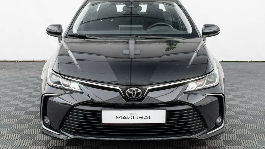 TOYOTA Corolla -