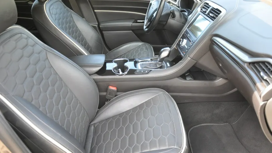 FORD Mondeo -