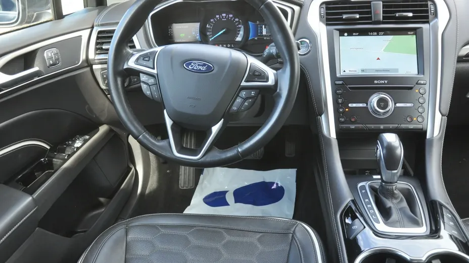 FORD Mondeo -