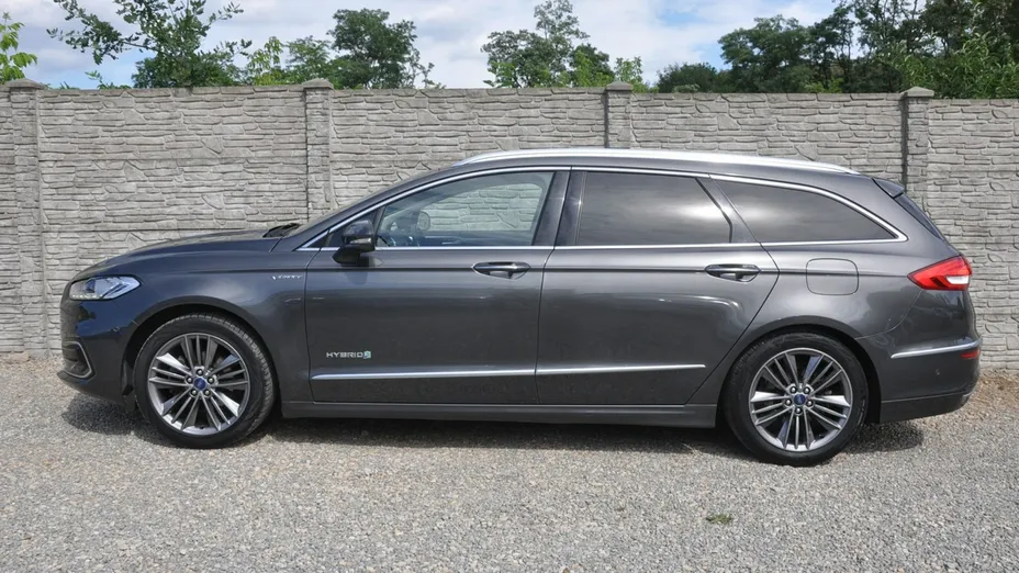 FORD Mondeo -