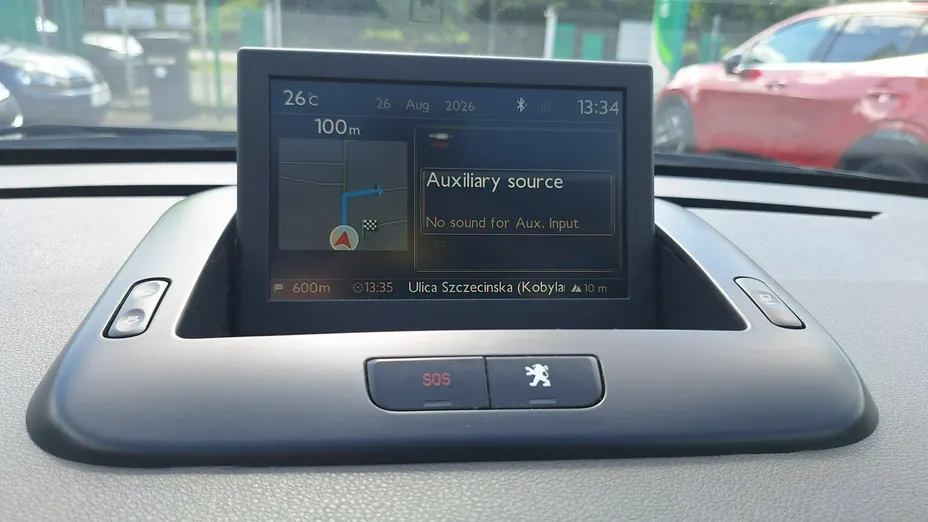 PEUGEOT 3008 -
