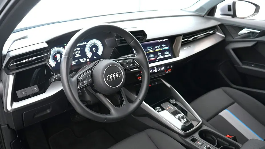 AUDI A3 Sportback -