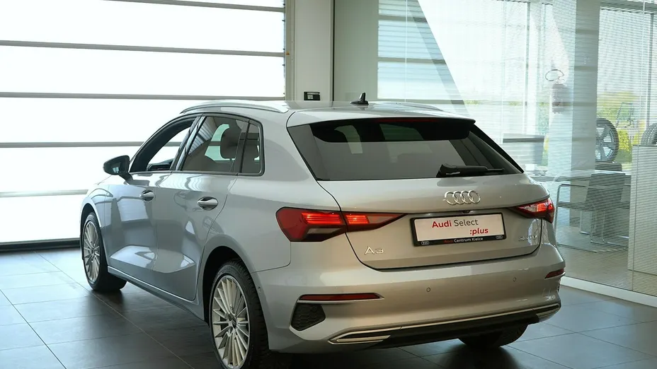 AUDI A3 Sportback -