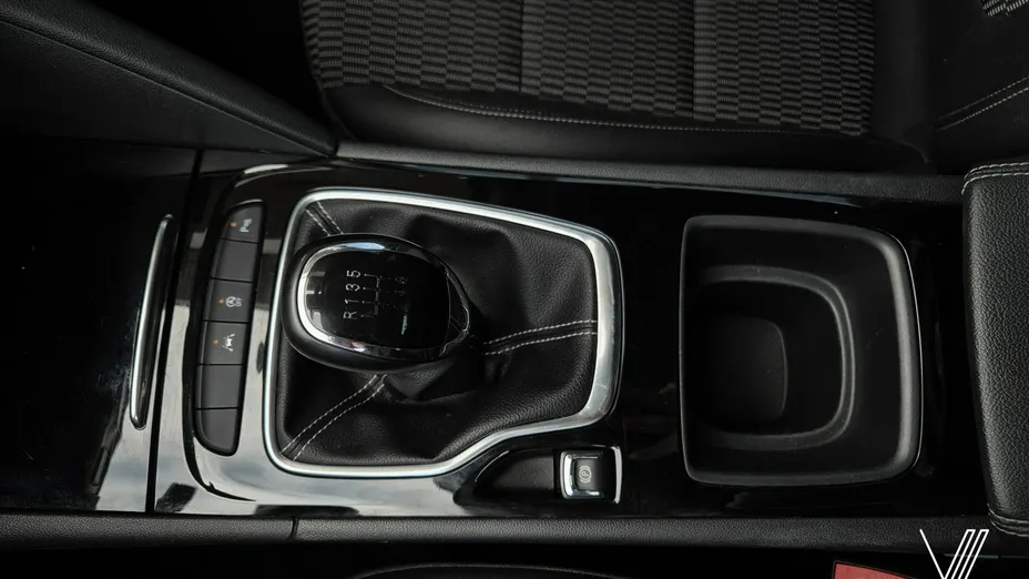 OPEL Insignia -