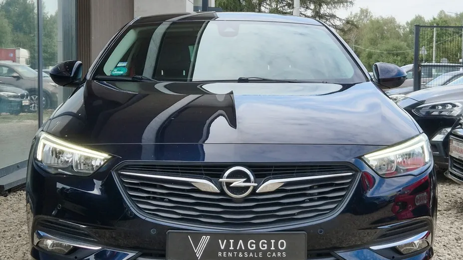 OPEL Insignia -