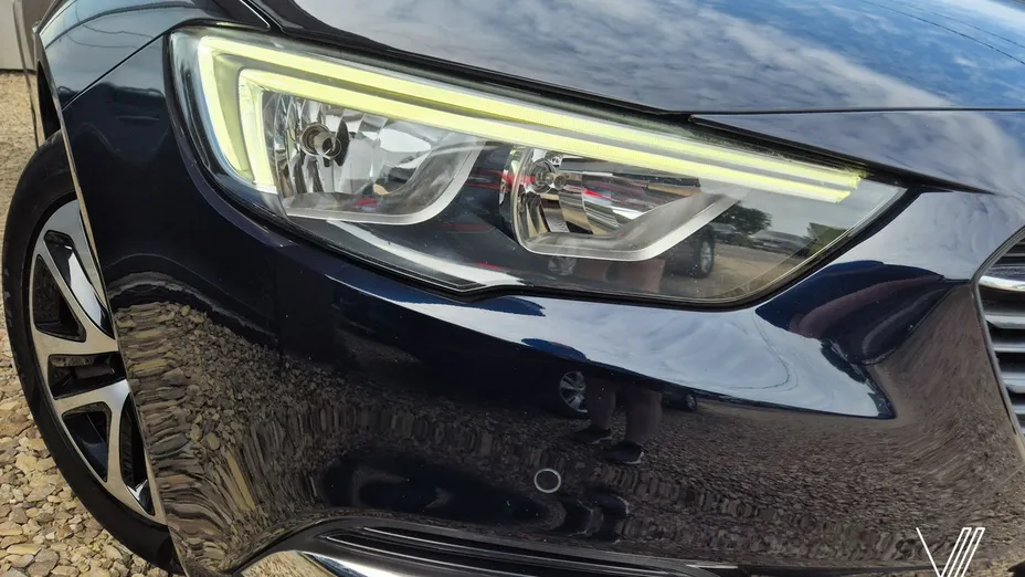 OPEL Insignia -