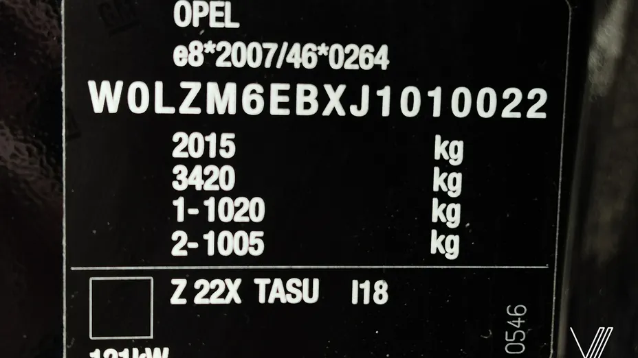 OPEL Insignia -