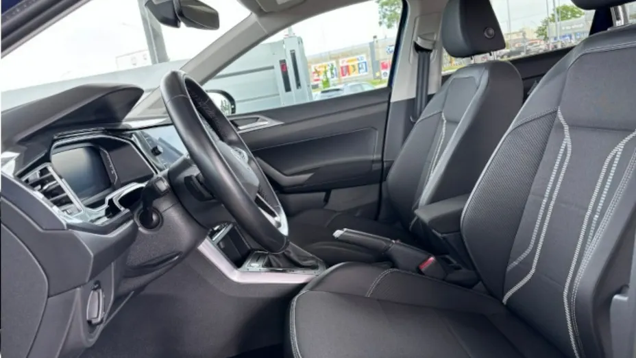 VOLKSWAGEN Taigo -