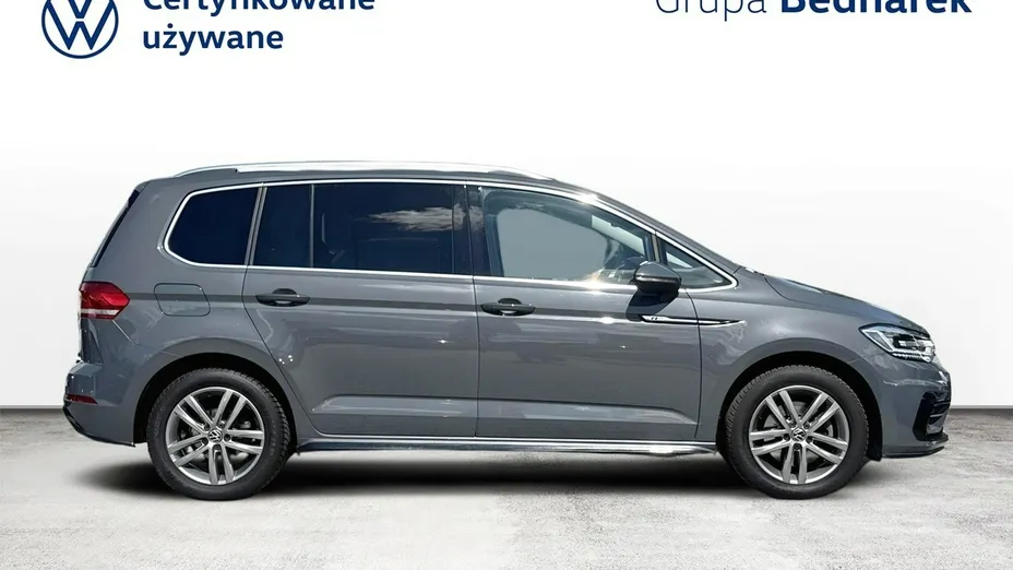 VOLKSWAGEN Touran -
