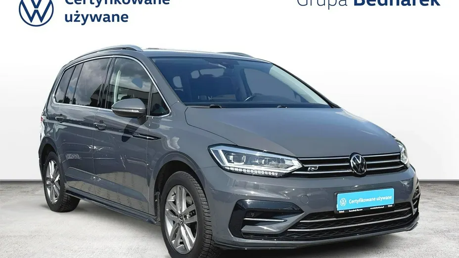 VOLKSWAGEN Touran -