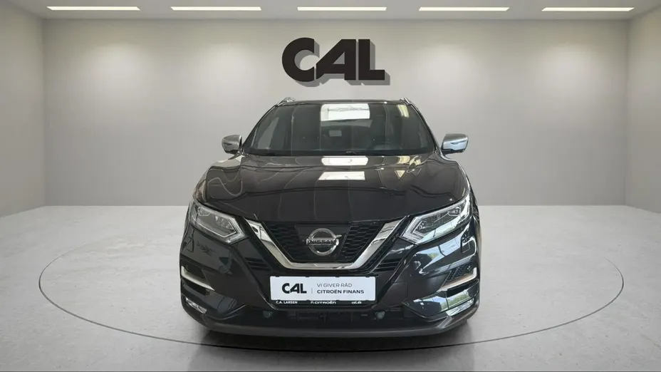 NISSAN Qashqai -