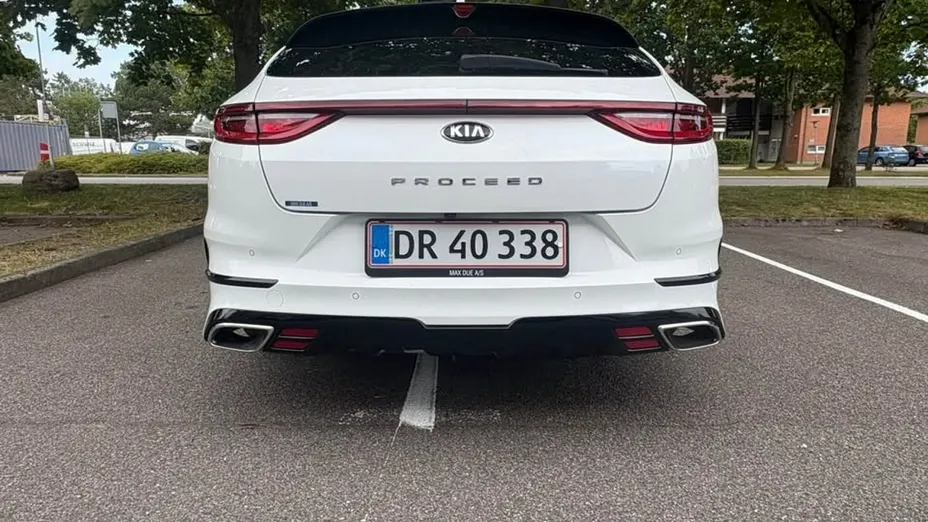 KIA ProCeed -