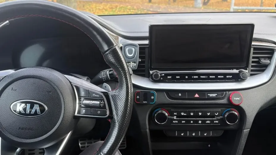 KIA ProCeed -