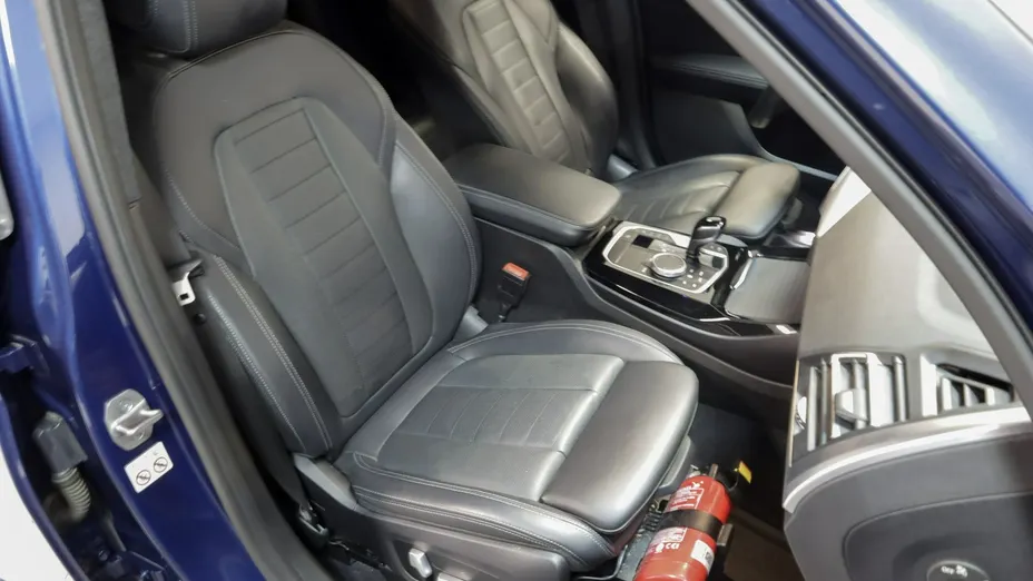 BMW X3 -