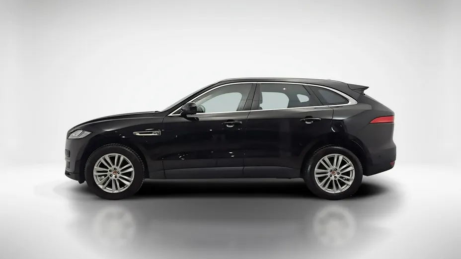 JAGUAR F-Pace -