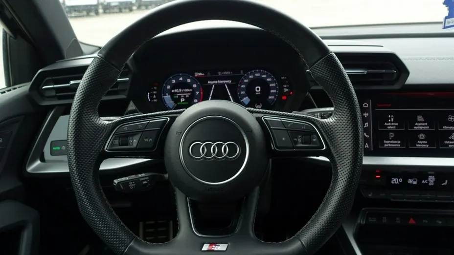 AUDI S3 Sportback -