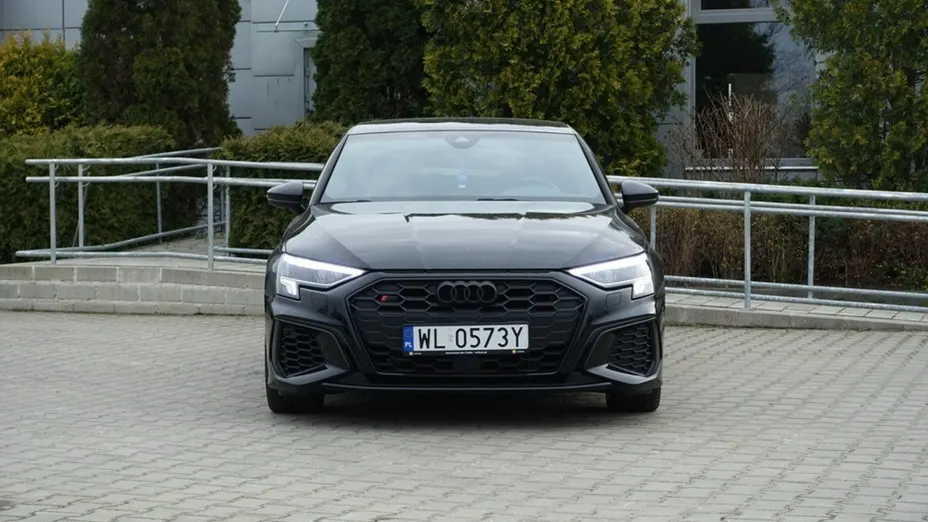 AUDI S3 Sportback -