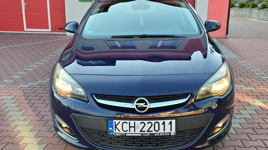 OPEL Astra -