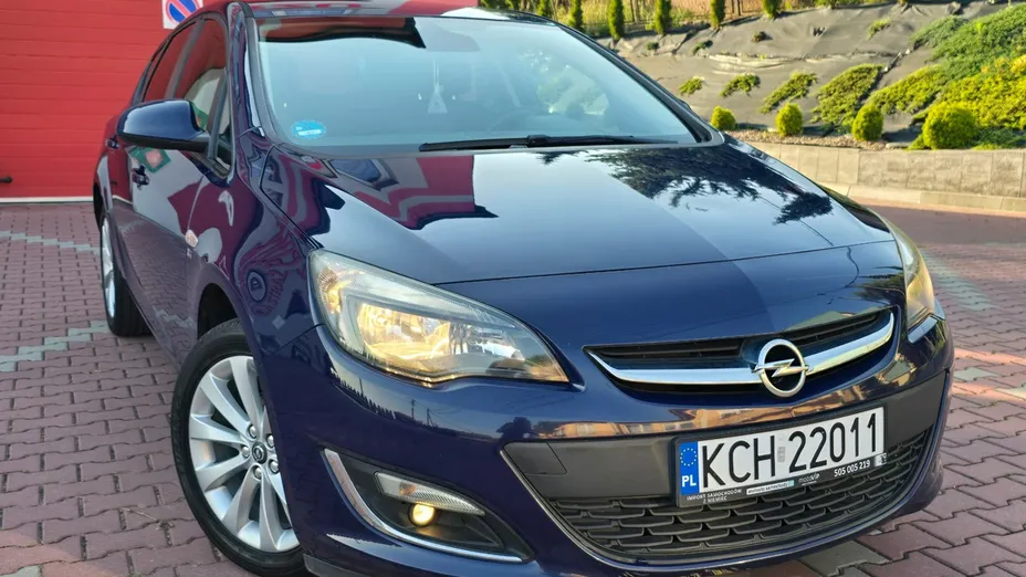 OPEL Astra -