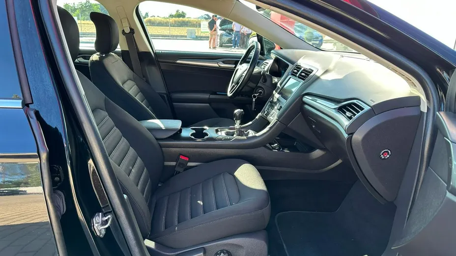 FORD Mondeo -