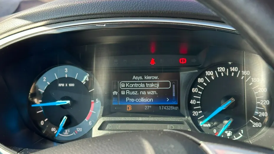 FORD Mondeo -