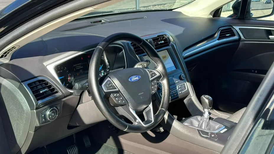 FORD Mondeo -