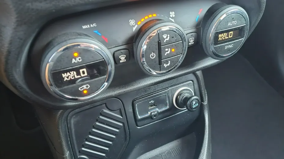 JEEP Renegade -