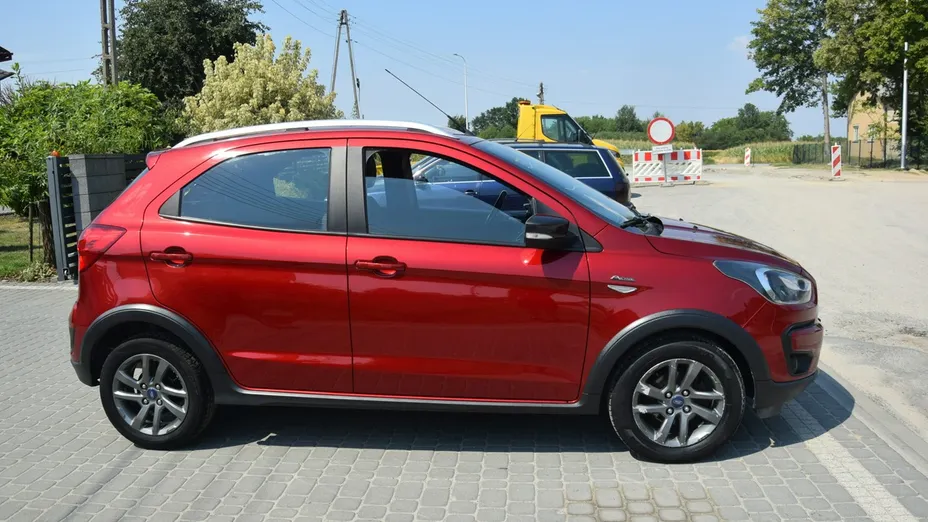 FORD Ka+ -