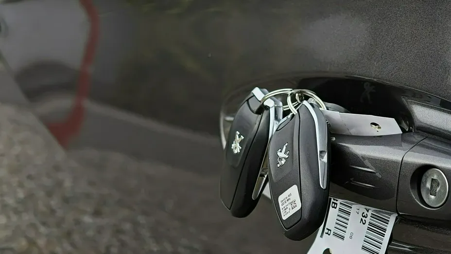 PEUGEOT 508 -
